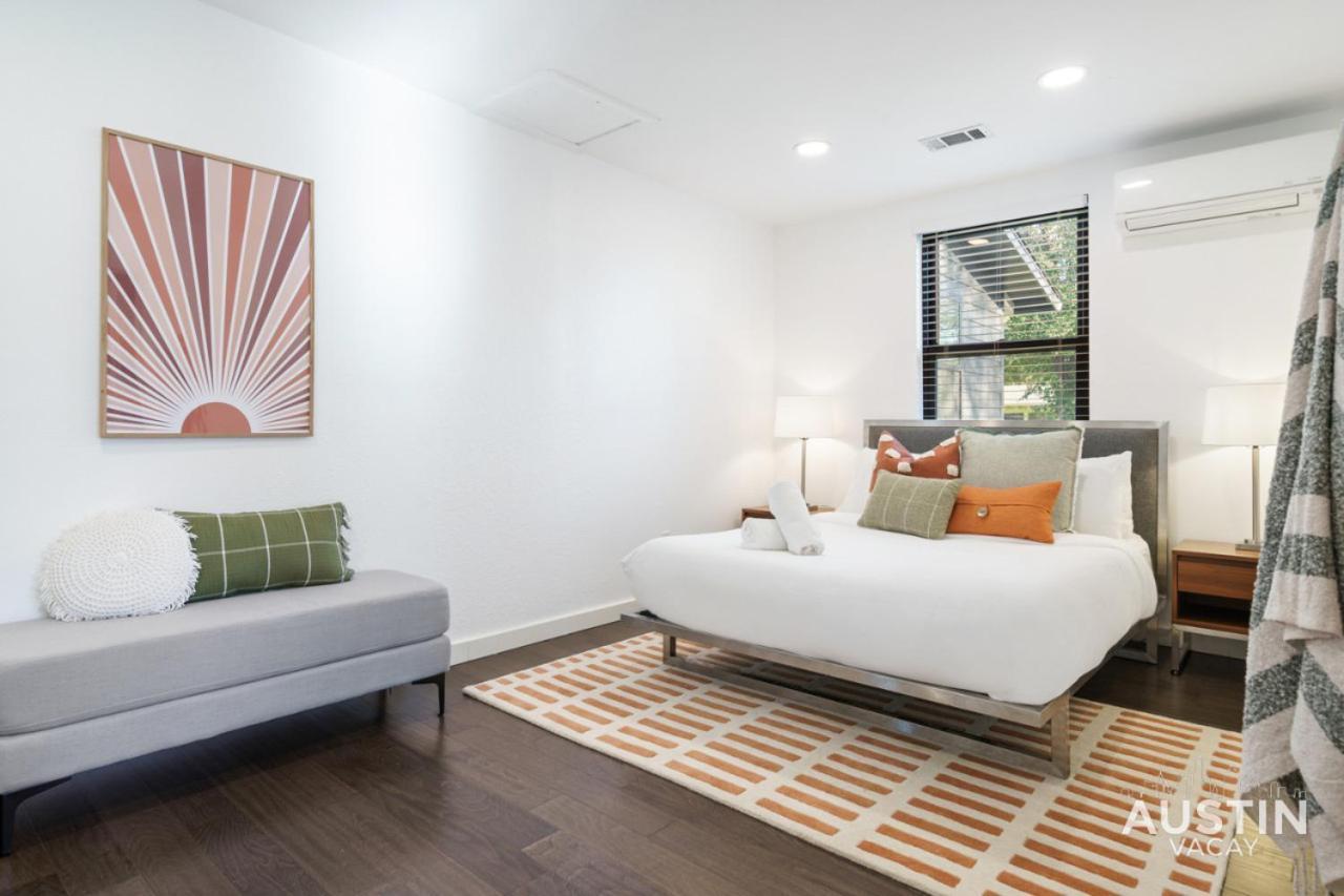 Pet Friendly Atx Escape With Game Room And Free Parking Austin Esterno foto
