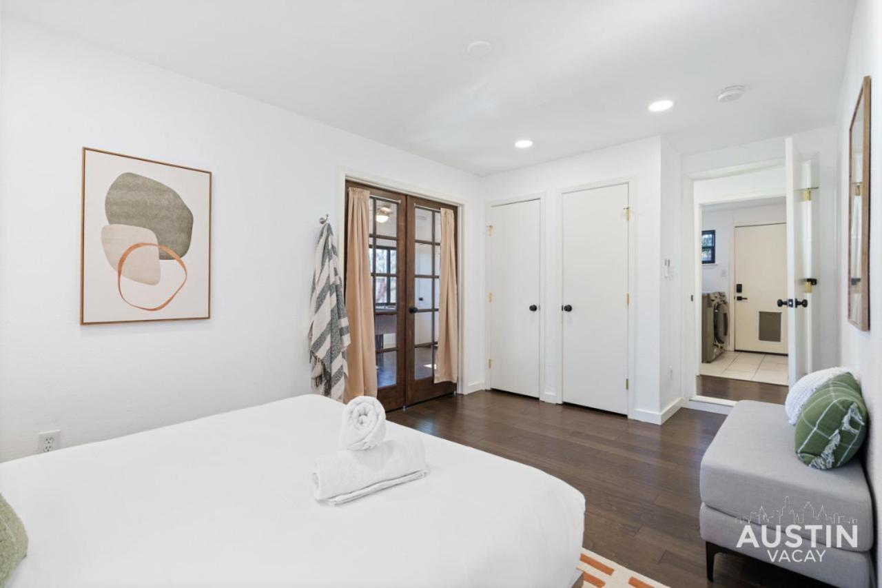 Pet Friendly Atx Escape With Game Room And Free Parking Austin Esterno foto