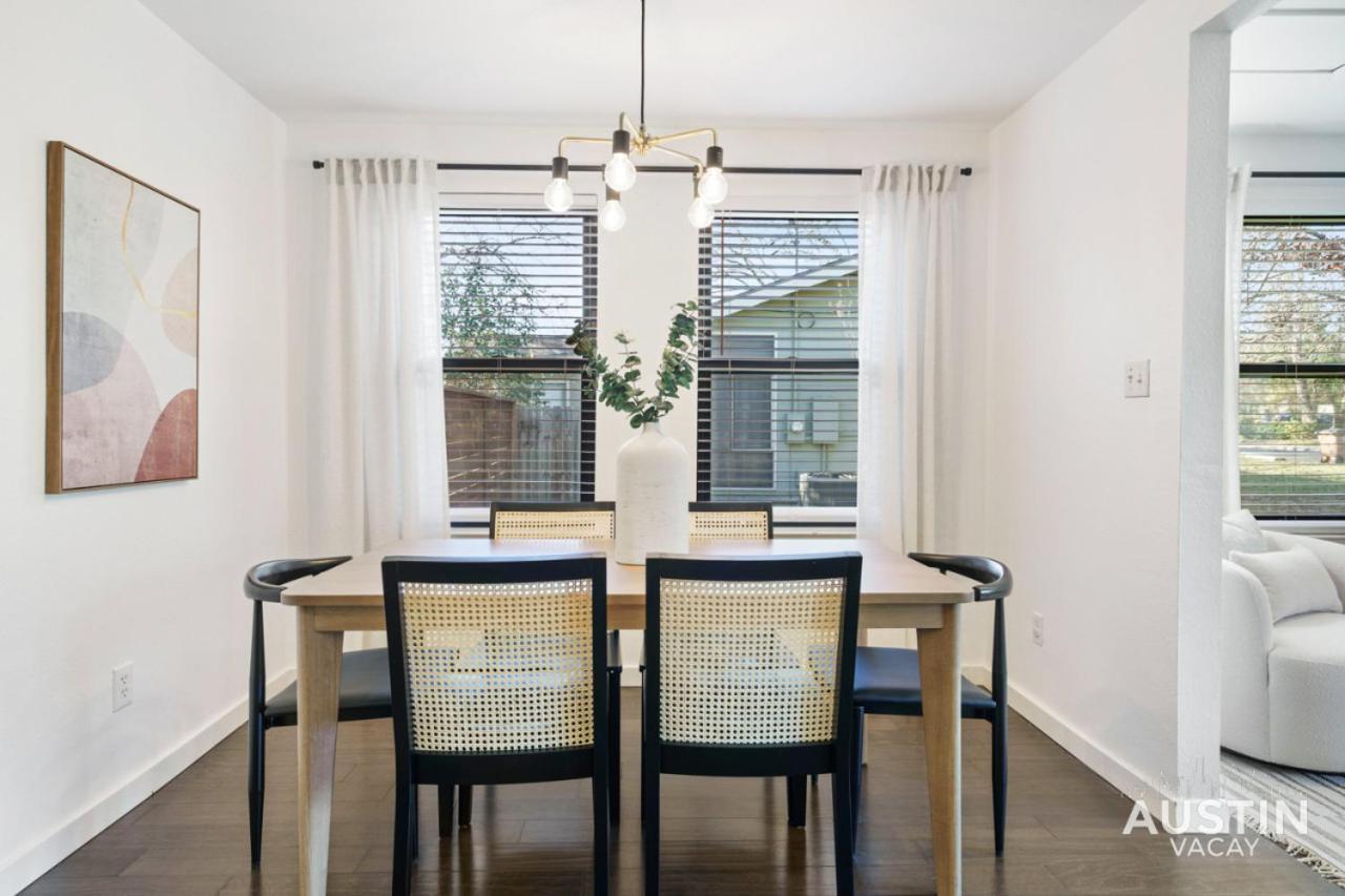 Pet Friendly Atx Escape With Game Room And Free Parking Austin Esterno foto